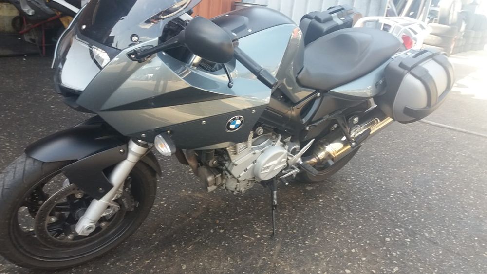 BMW F 800 S na części koło fotel kierownica silnik czasza