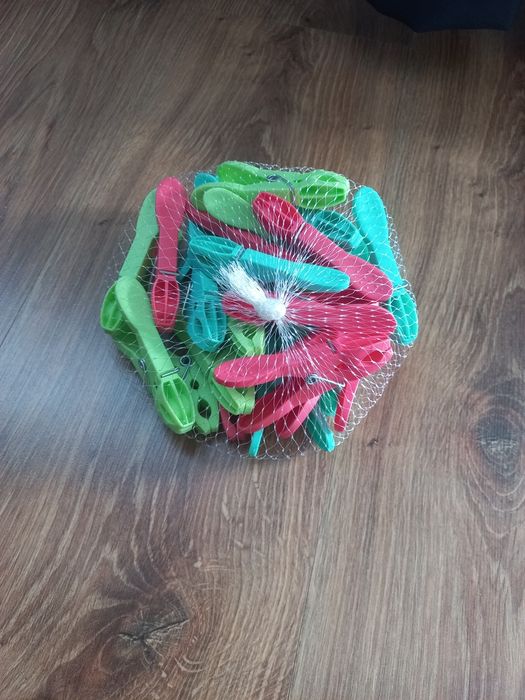 Spinacze do bielizny nowe