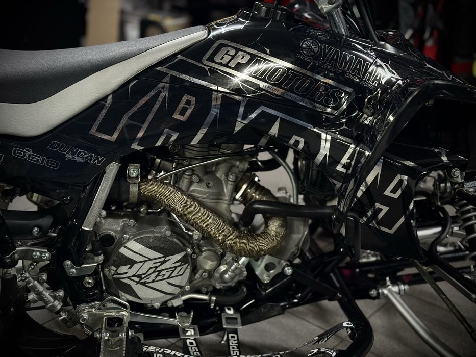 Yamaha YFZ 450 (2 lugares)