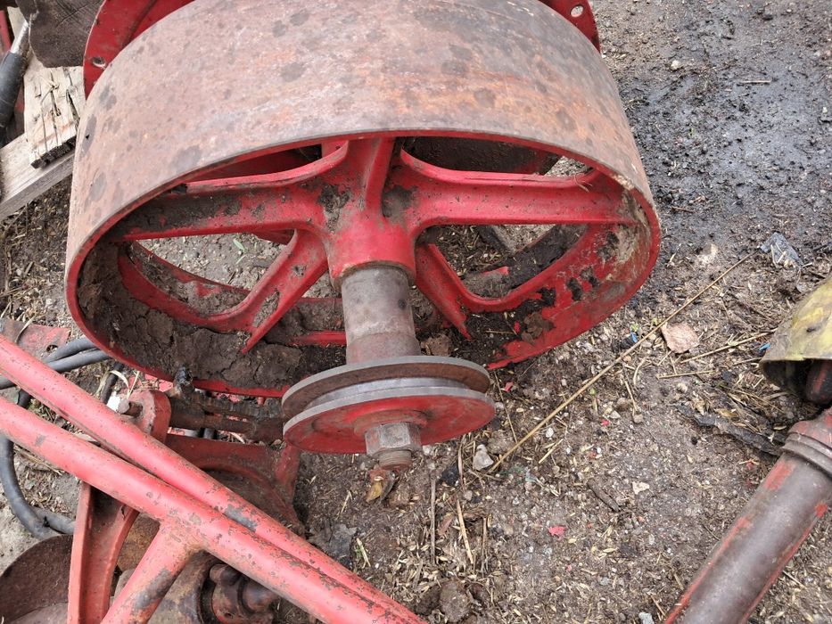 Odrzutnik słomy Massey Ferguson 186