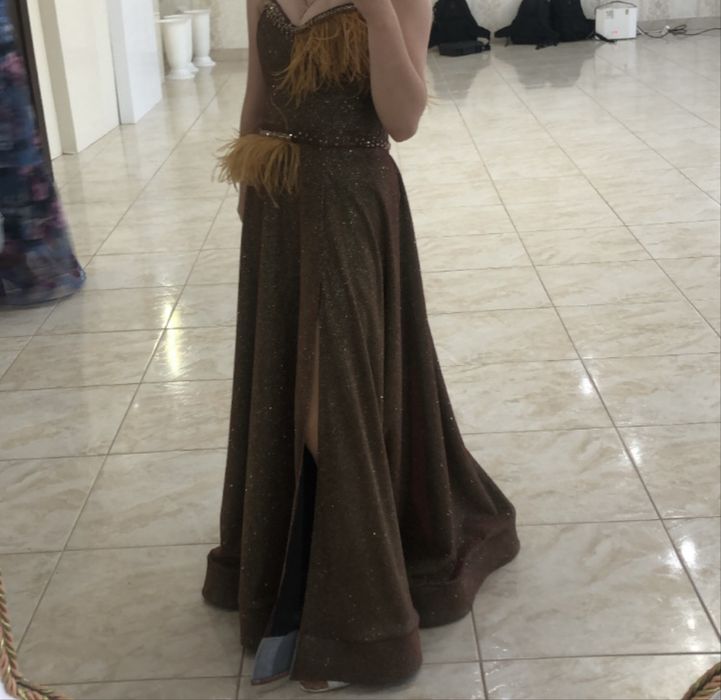 Продам плаття     S