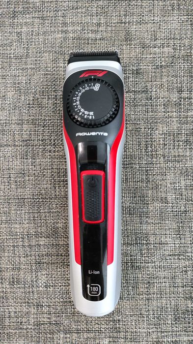 Тример для бороди Rowenta Formula 1