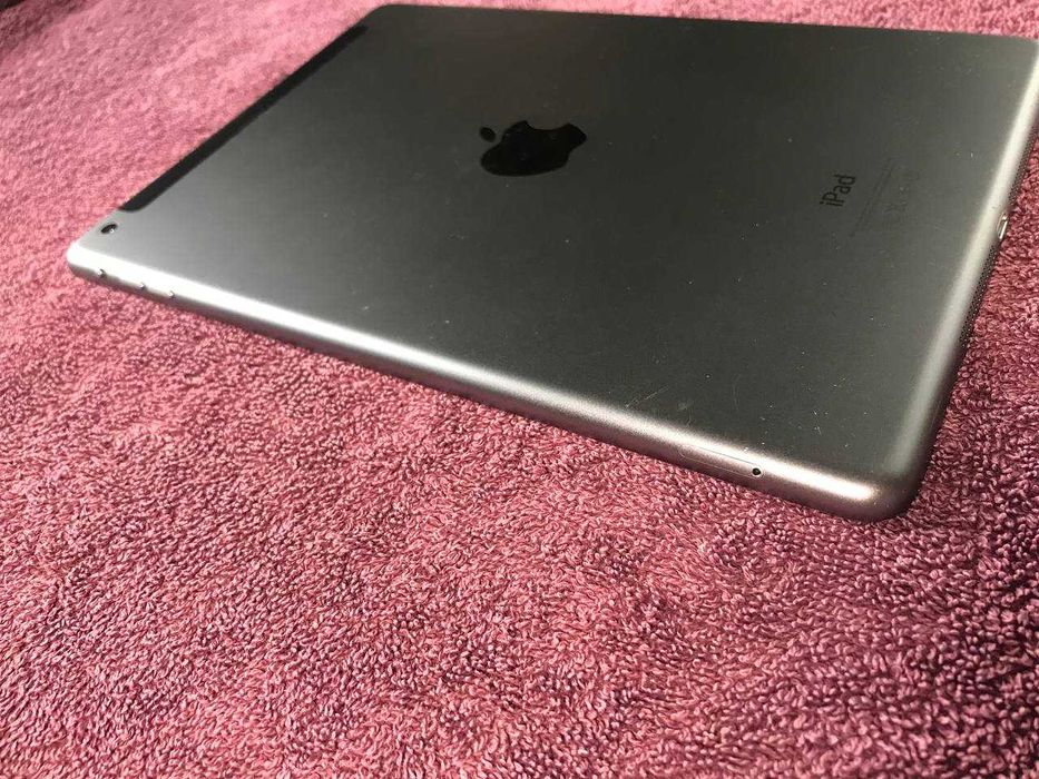 Оригінал Планшет Apple Ipad 5
