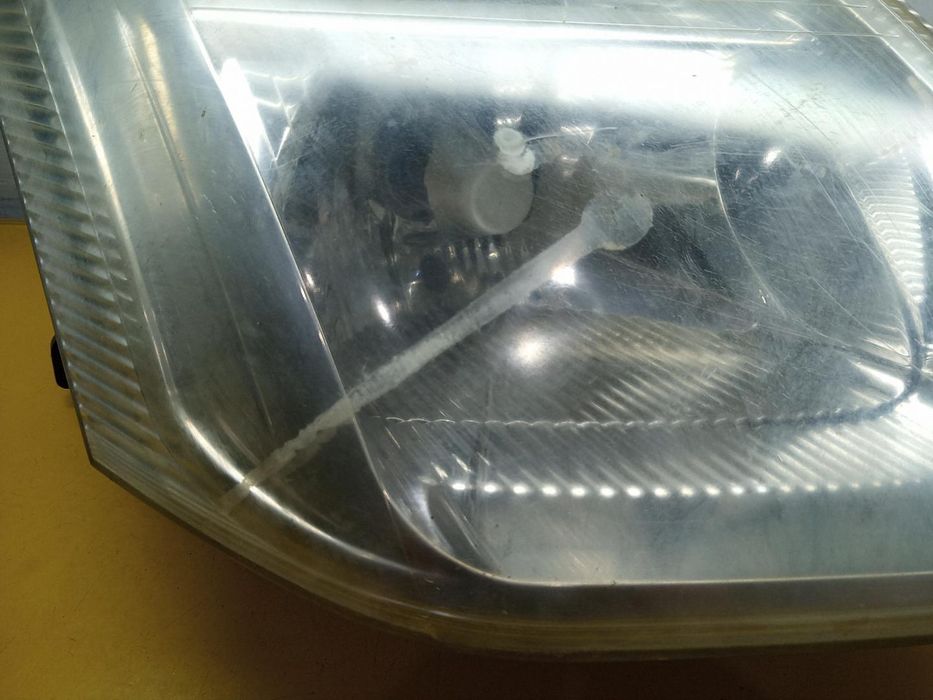 farol direito citroen C2