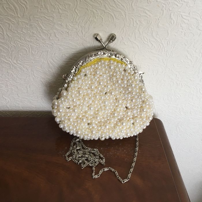 Продам нарядный клатч