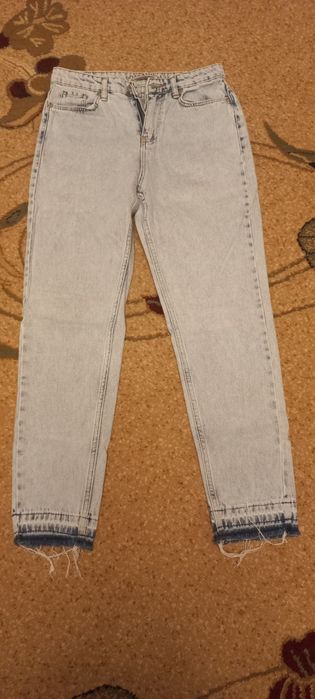 Продам    джинси