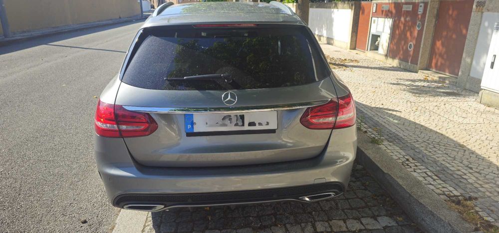 Mercedes-Benz C 220 — fotografia 11