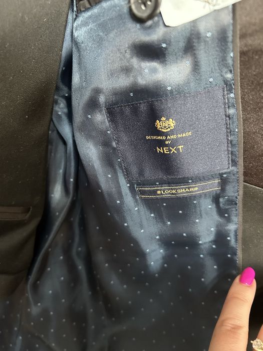 Czarny garnitur dla chlopca 152