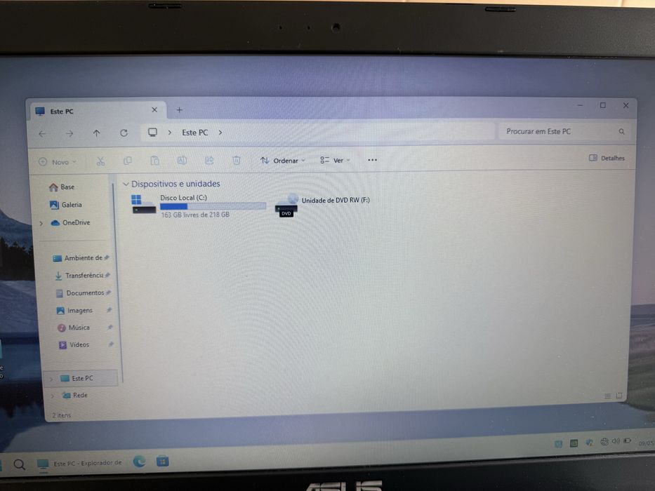 Portatil Asus X555L