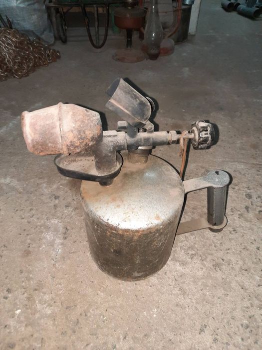 Бензинова горілка