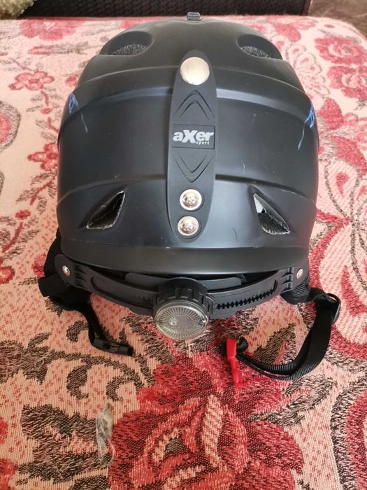 Kask narciarski axer