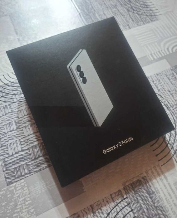 Samsung Z Fold6 512GB Silver
