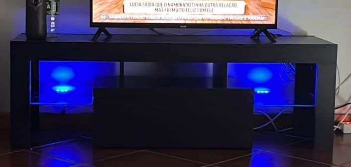 Móvel Tv com Luzes Led