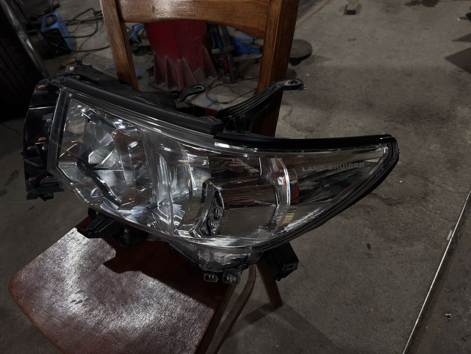 Фари від Land Cruiser Prado 150