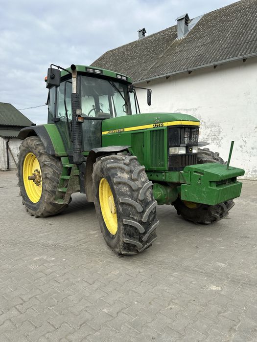 Sprzedam ciagnik John Deree MR7710