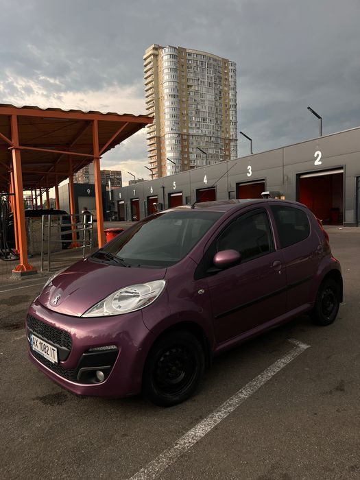 Продам автомобіль Peugeot 107