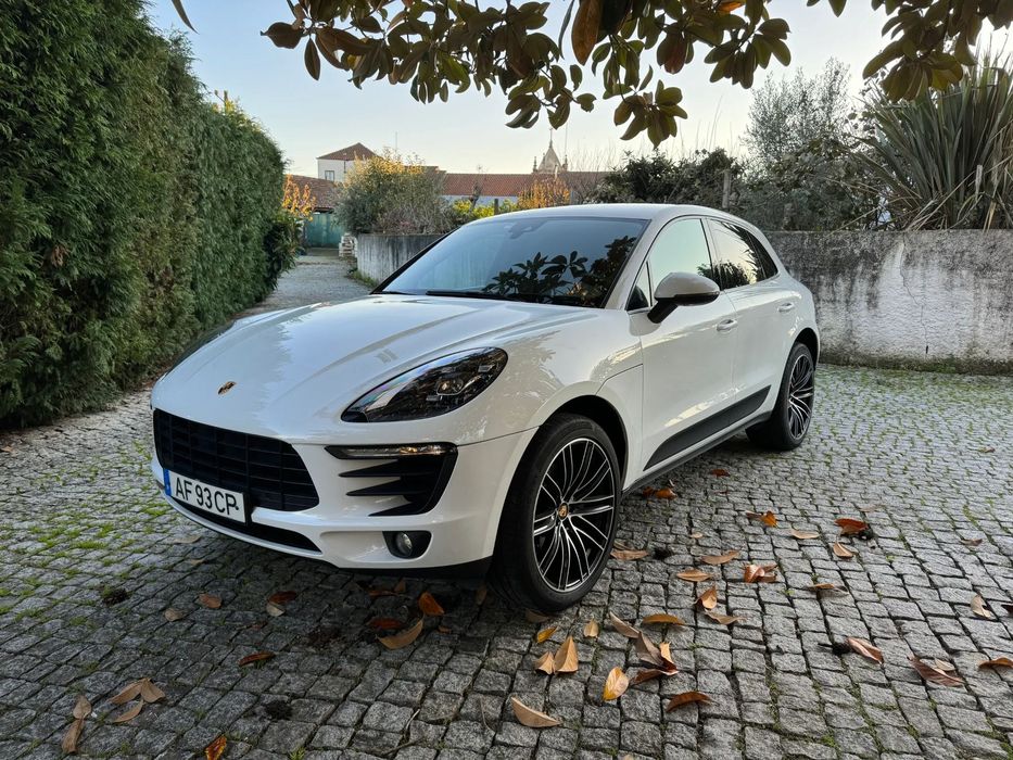 Porsche Macan PDK