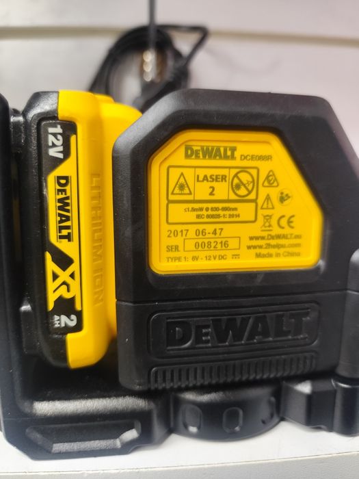 Вживаний DeWalt DCE088R Лазер Деволт оригінал