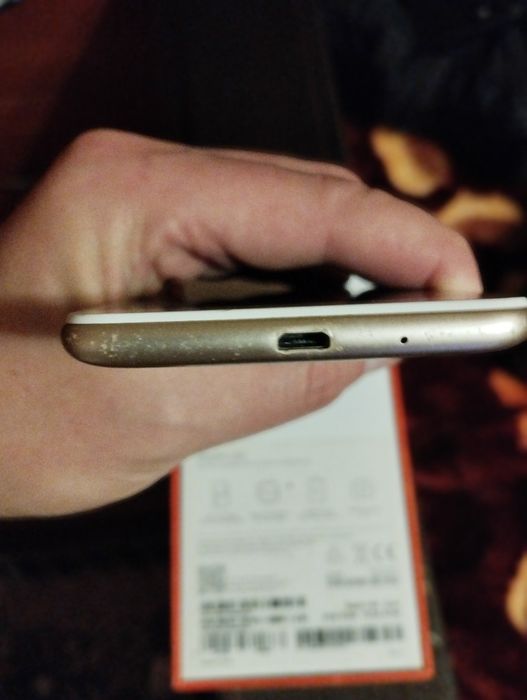 Смартфон Xiaomi Redmi 6A 2/16 Gold