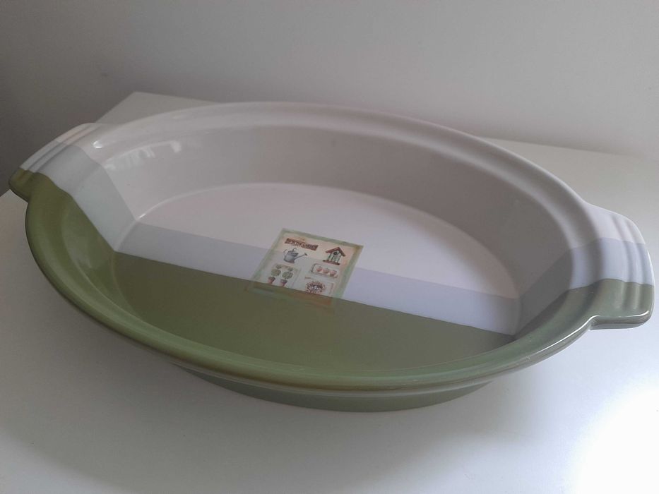 Travessa de porcelana