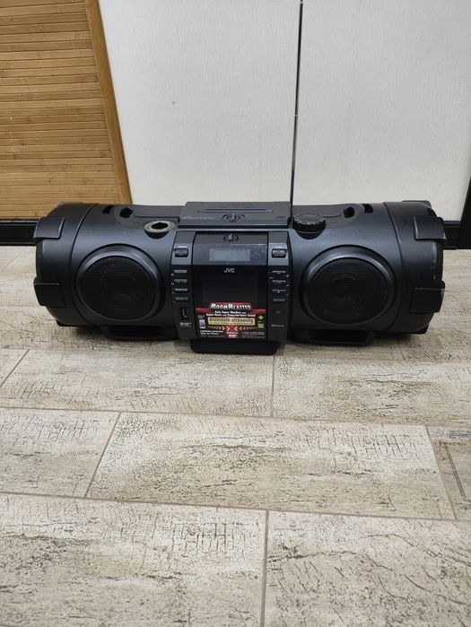 JVC RV-NB100B BoomBlaster Bluetooth/CiD/USB/AUX