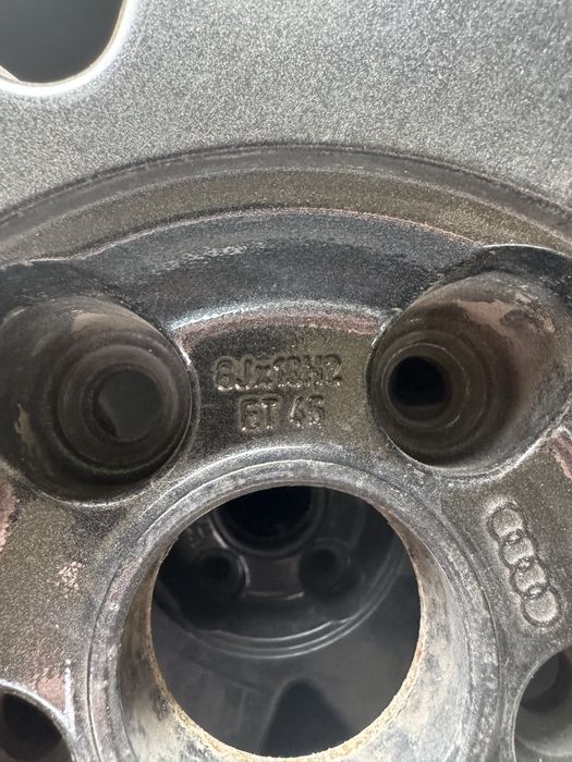 Koła Audi AVUS III 5x112 18 x 8j 225/40