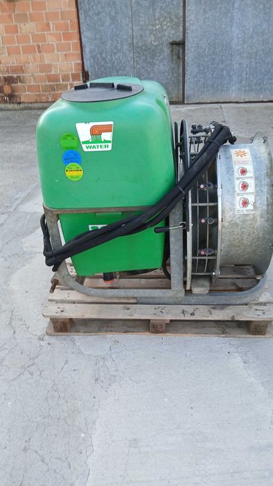 Opryskiwacz sadowniczy tifone 200l
