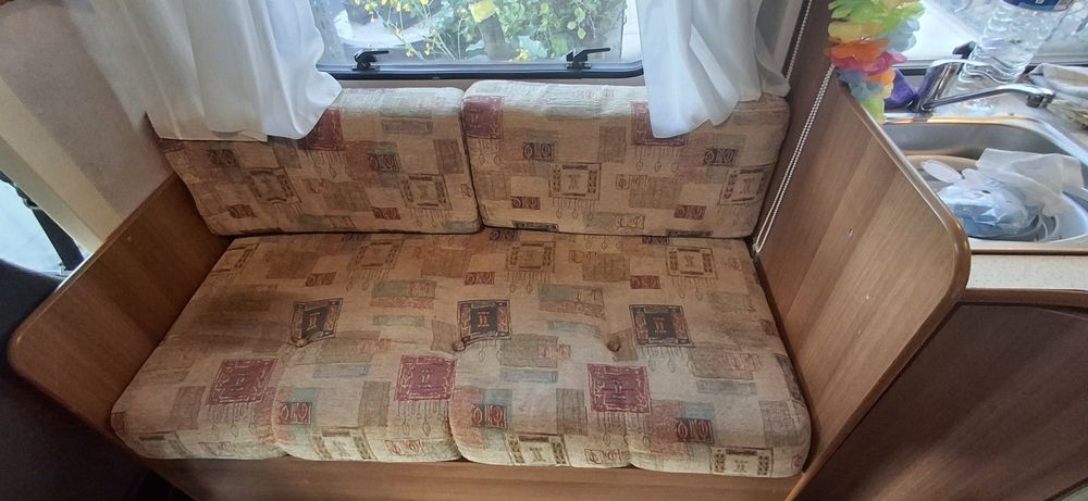 Autocaravana Rimor Transit 2.0 l // 115 ch // 6 pessoas