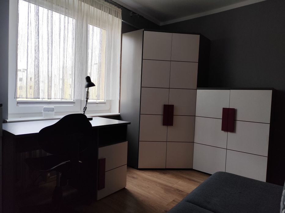 Pokój dla uczennicy lub studentki