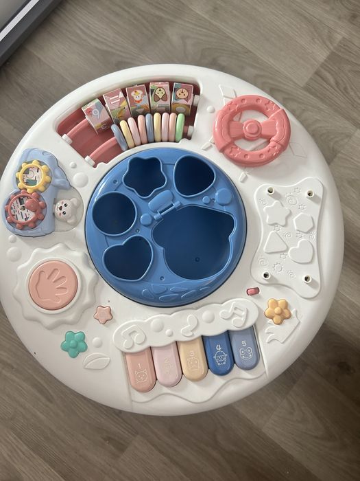 Столик розвиваючий ігровий для дітей