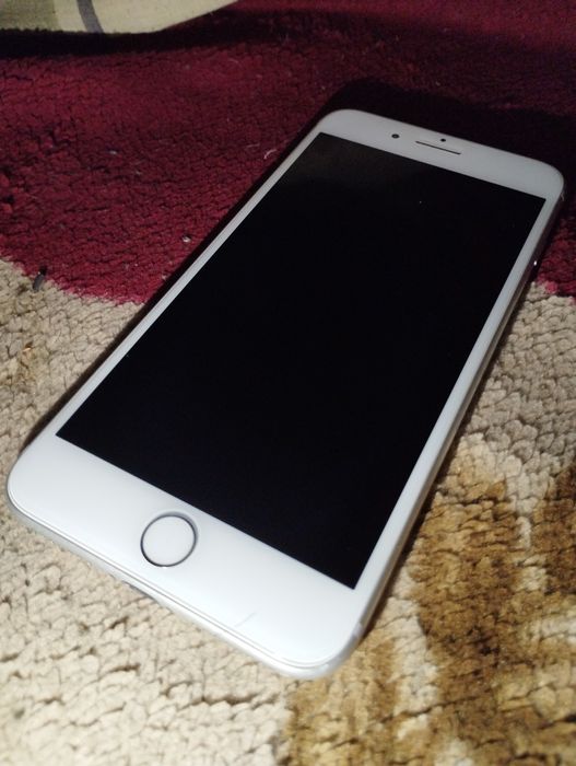 Продам iPhone 7 plus на 128 гб