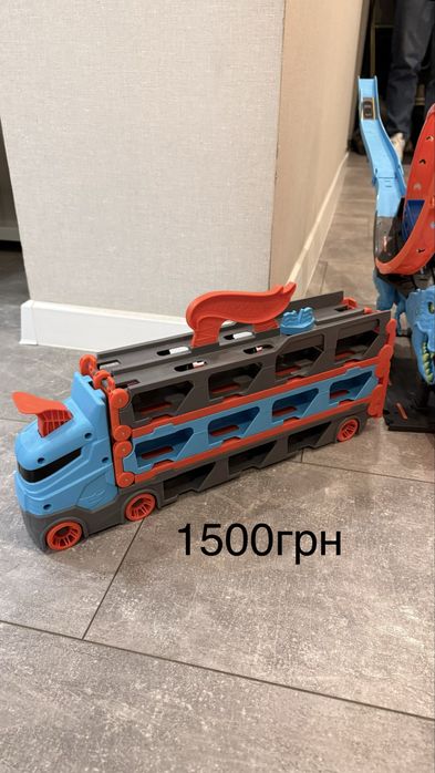 Трек для машинок Hot Wheels