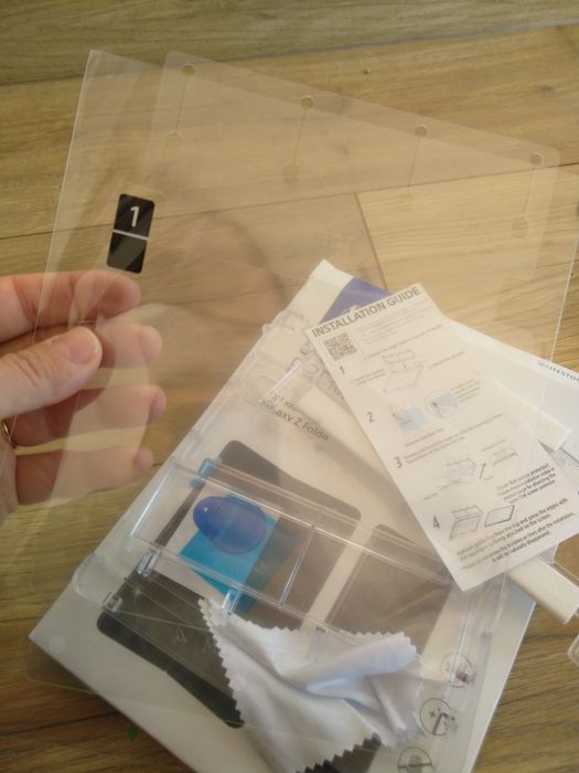Naklejka ochronna Galaxy Z Fold4