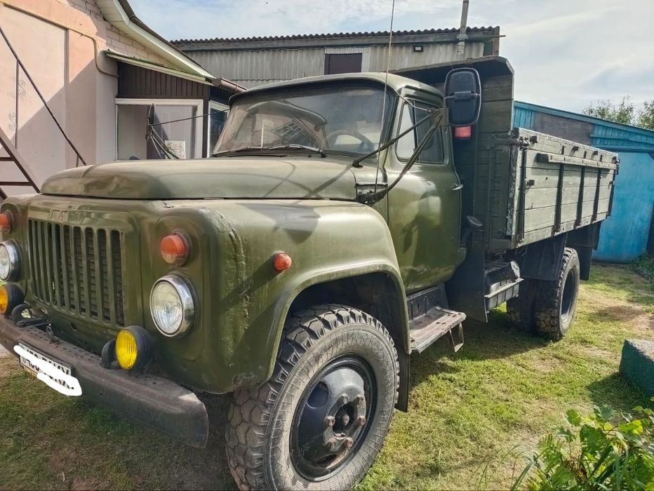 Газ 5312 продається.