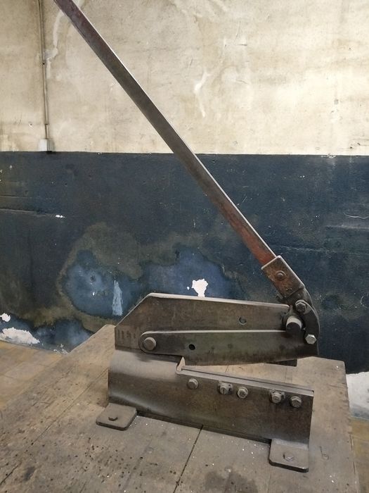 Máquina cortar chapa