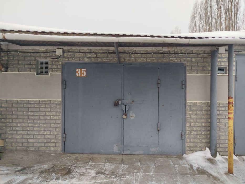 Продам Гараж в районі Лікарні. Крута пропозиція .Біля шиномонтажа