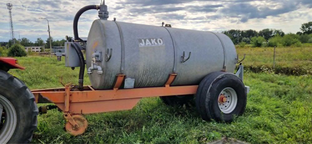Wóz asenizacyjny beczkowóz beczka szambiarka 6000 litrów  JAKO