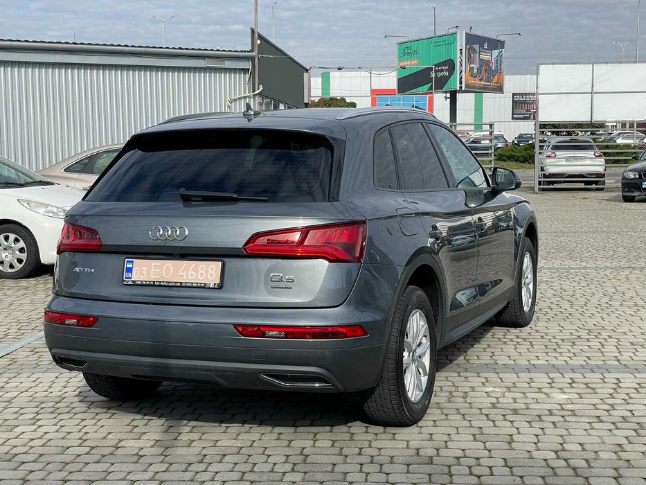 Audi Q5 2019 VIN WAUZZZFYXK2084489 фото оголошення 6 з 19