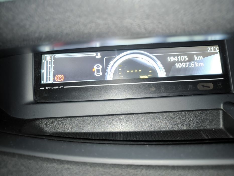 Renault Megane Scenic 1.5 Bose Edition de 2013 com 195.000Kms