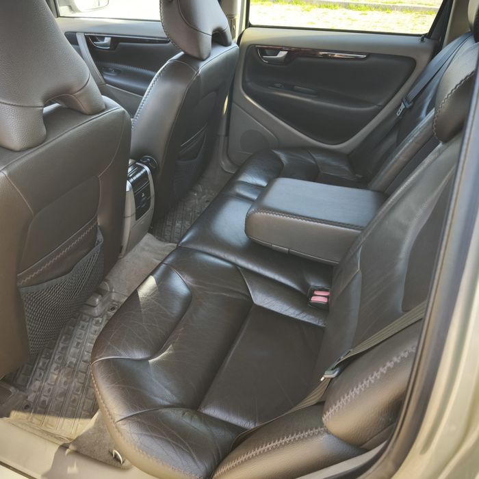 Carrinha Volvo xc70 — photo 4