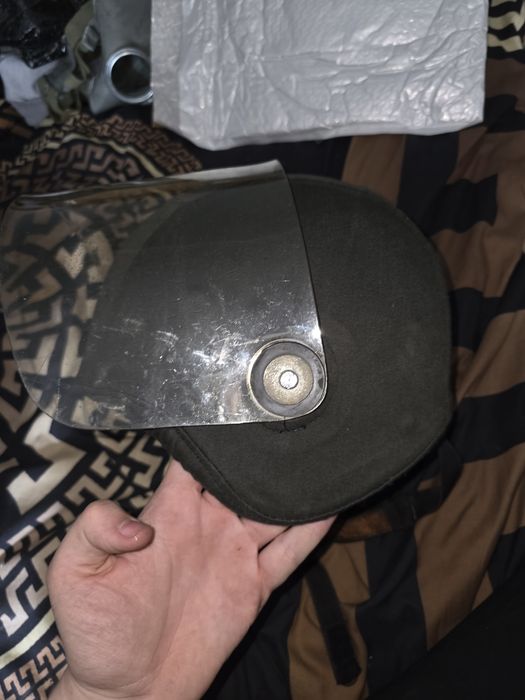 Hełm wz.93 policyjny