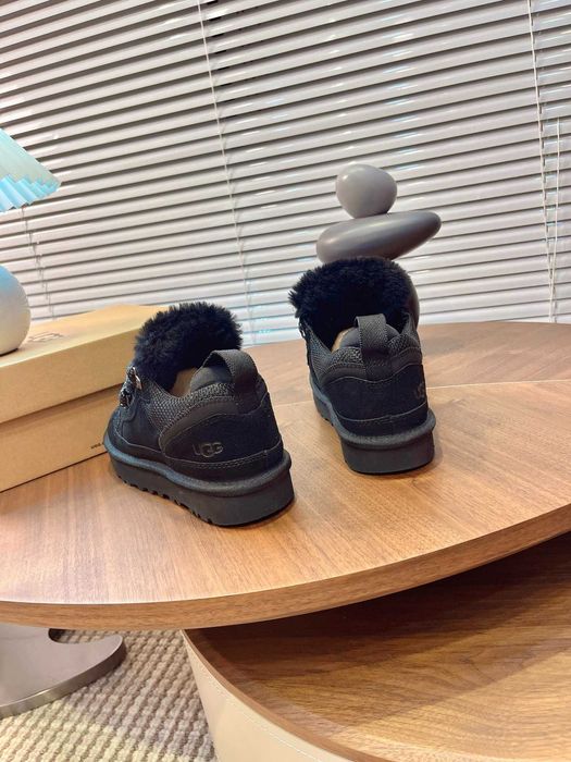 UGG Lowmel Black R.41