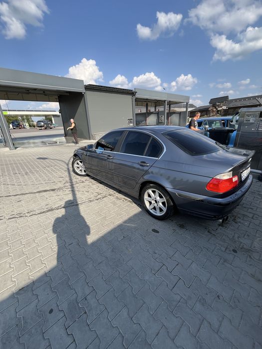 BMW E46           .