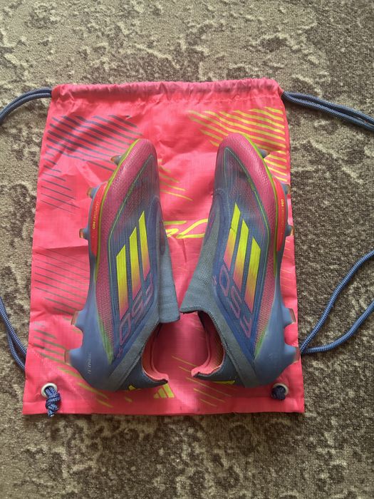 Бутсы адидас F50