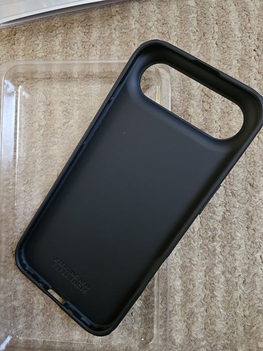Набір чохлів на iPhone Air