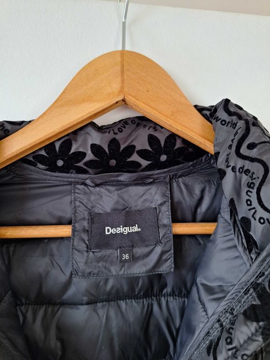 Nowa Kurtka Desigual r. 36 przejsciowa wiosenna, czarna