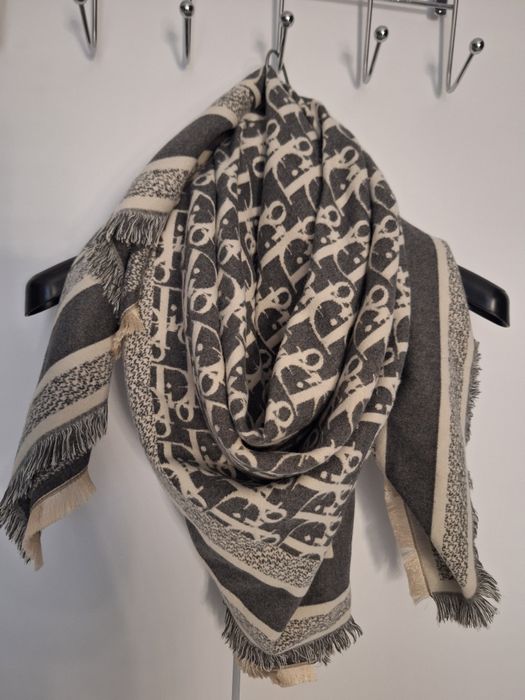 Chusta  135cm na 125cm