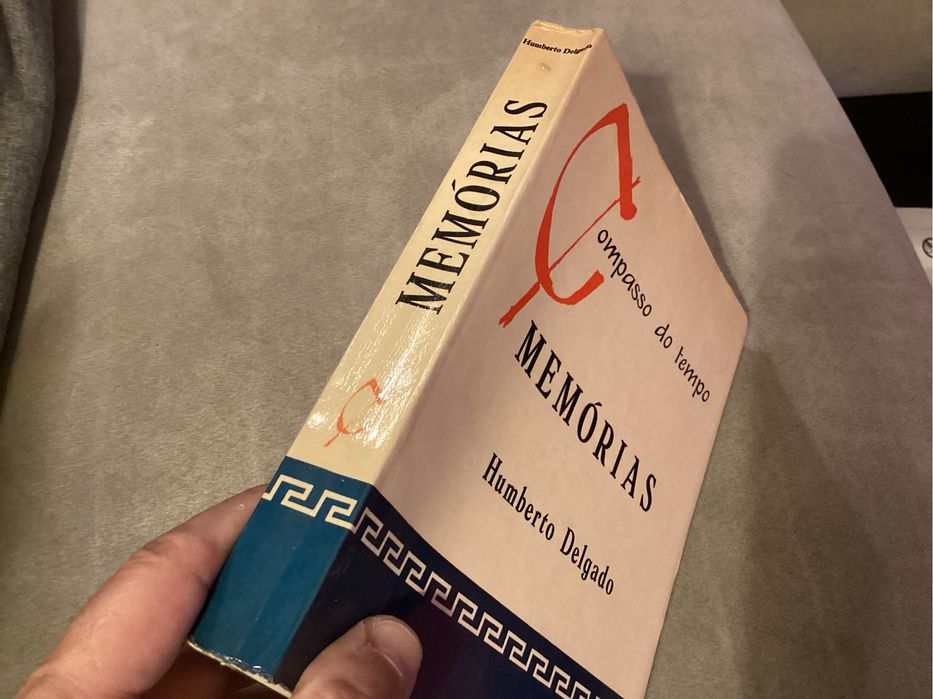 Livro “MEMÓRIAS” de Humberto Delgado. 1974 Compasso do tempo