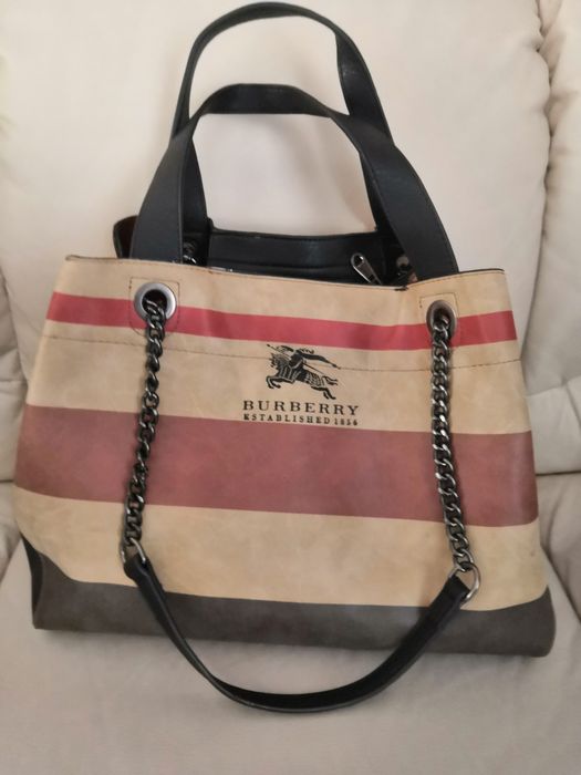 Сумка"BURBERRY" нова.