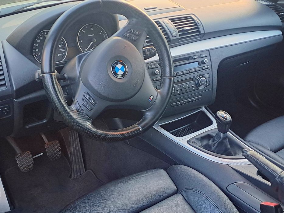 BMW   serie 118d pack m.
